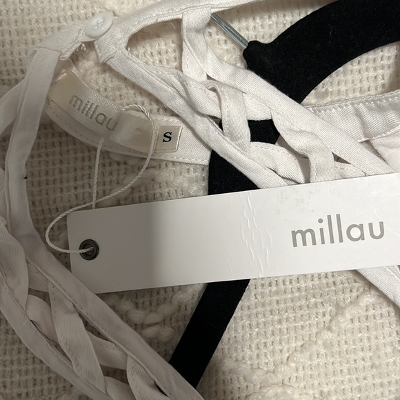 *BRAND NEW WITH TAG* White High Neck Cutout Romper with Tie Waist - Picture 4 of 4